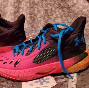 Under Armour HOVR Havoc3 basketball shoes